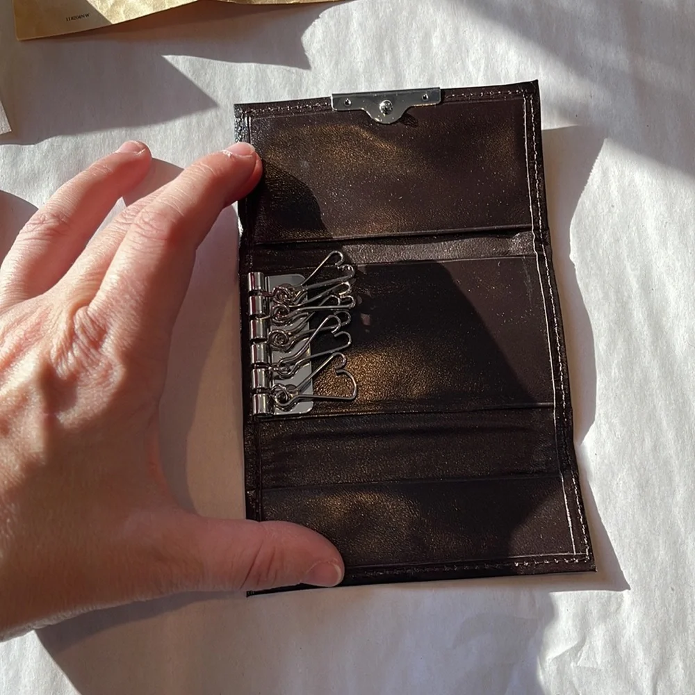 Key holder/wallet for woman. Vintage paperback. Tatsumura Textile co,